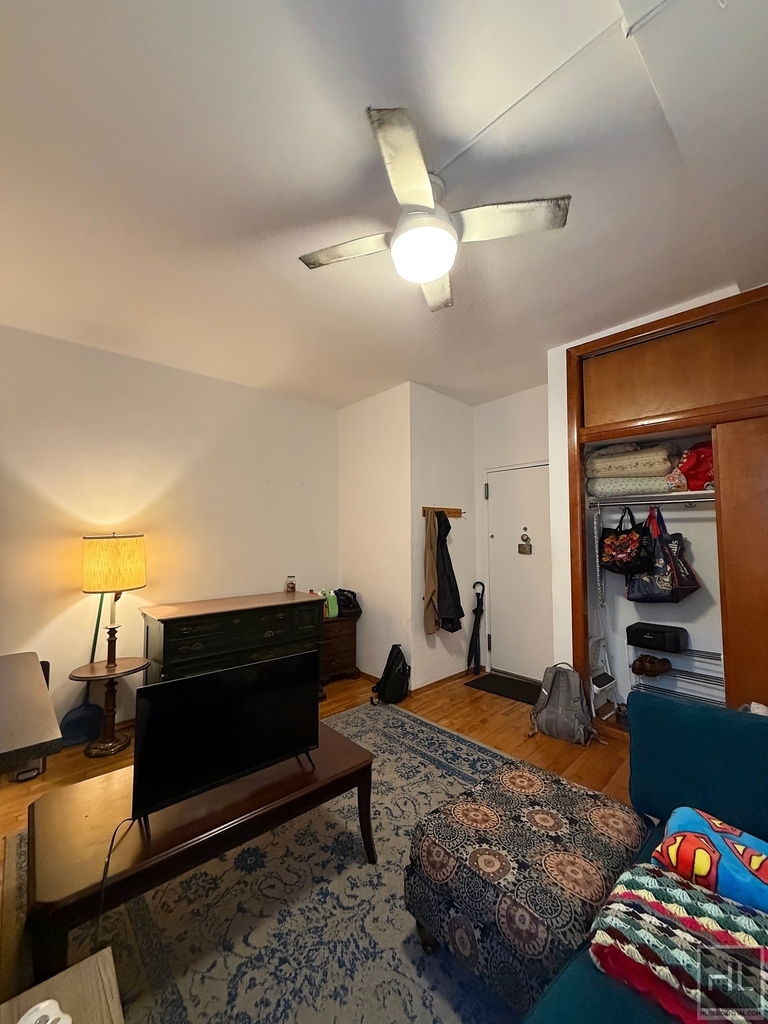 W 56th St - Photo 2