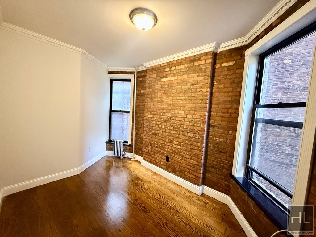 West 103rd Street - Photo 1