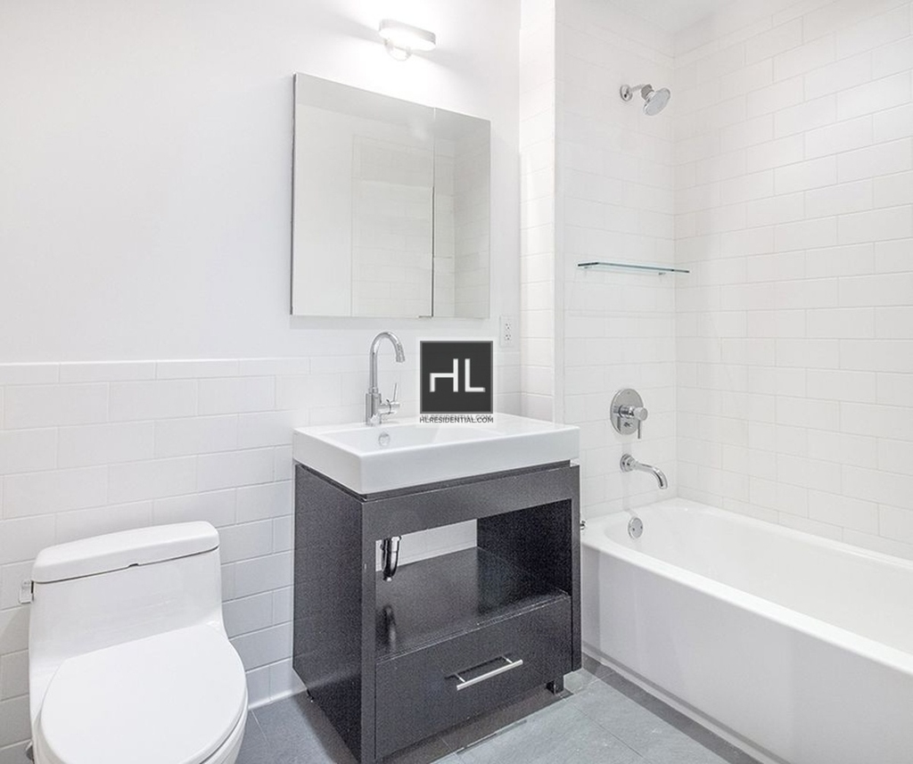 West 54th Street - Photo 4