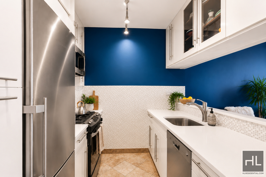 157 East 32 Street - Photo 5