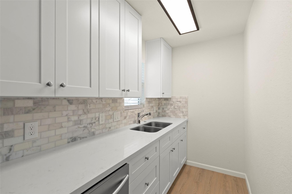 6327 Illinois Street - Photo 10