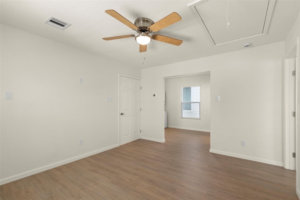 6327 Illinois Street - Photo 8