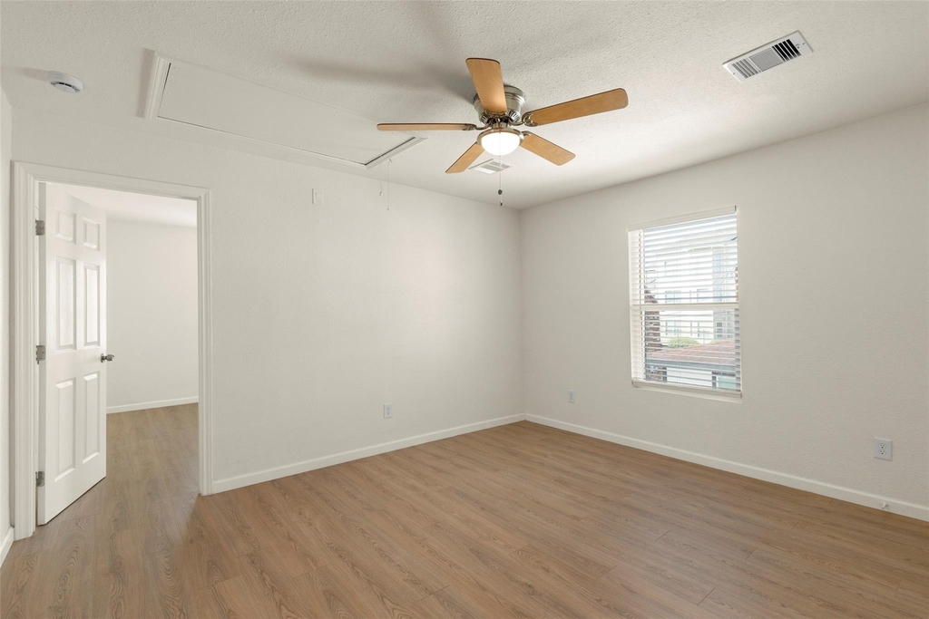 6327 Illinois Street - Photo 12