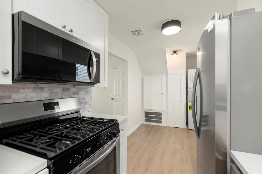 6327 Illinois Street - Photo 0