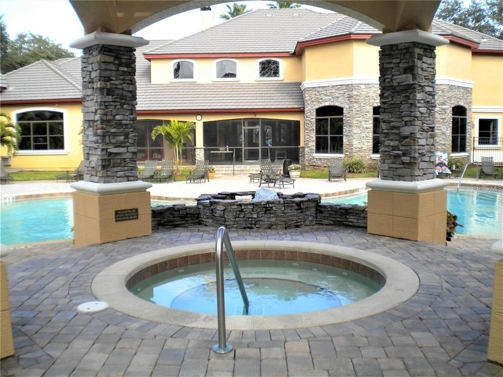 2209 Portofino Place - Photo 27