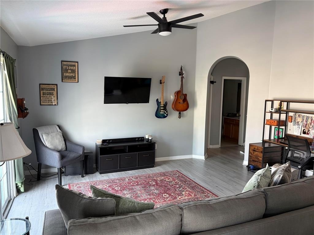 8503 Shallow Creek Court - Photo 5