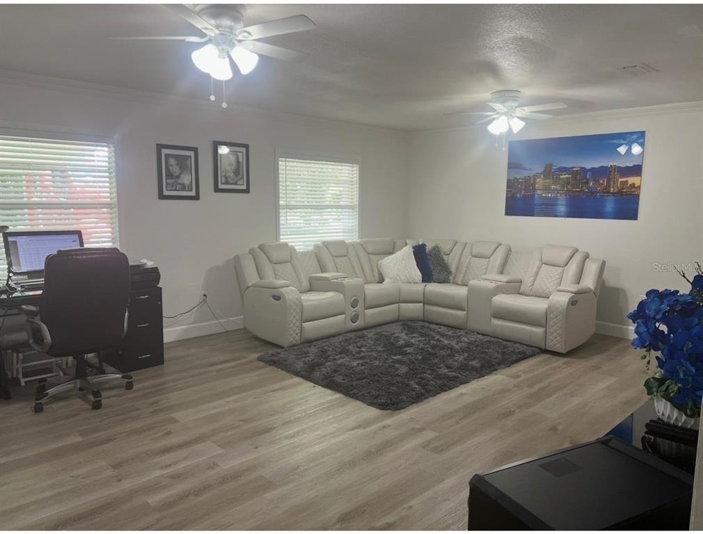 5525 Tillman Road - Photo 3