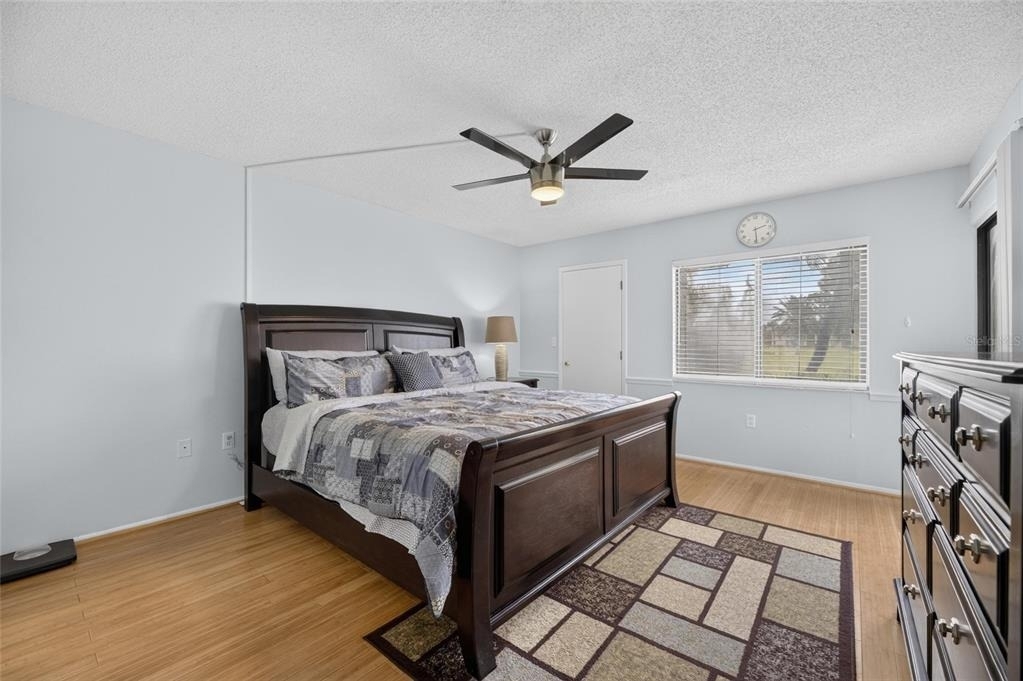 115 Lakeview Place - Photo 32