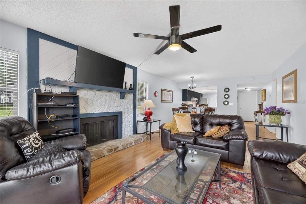 115 Lakeview Place - Photo 29