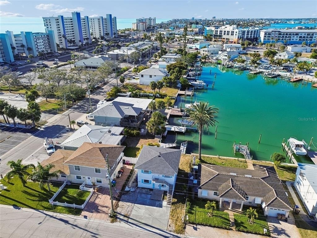 14919 N Bayshore Drive - Photo 6