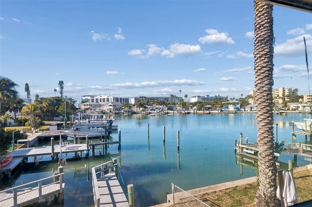 14919 N Bayshore Drive - Photo 0