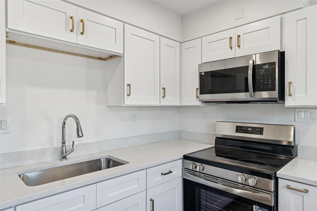 14919 N Bayshore Drive - Photo 14