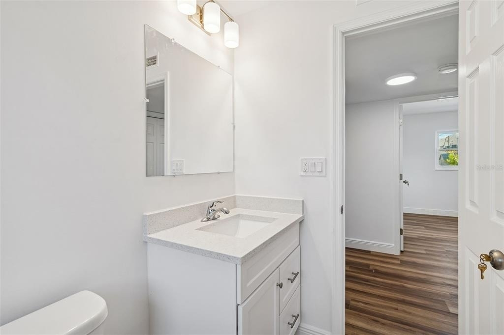 14919 N Bayshore Drive - Photo 23