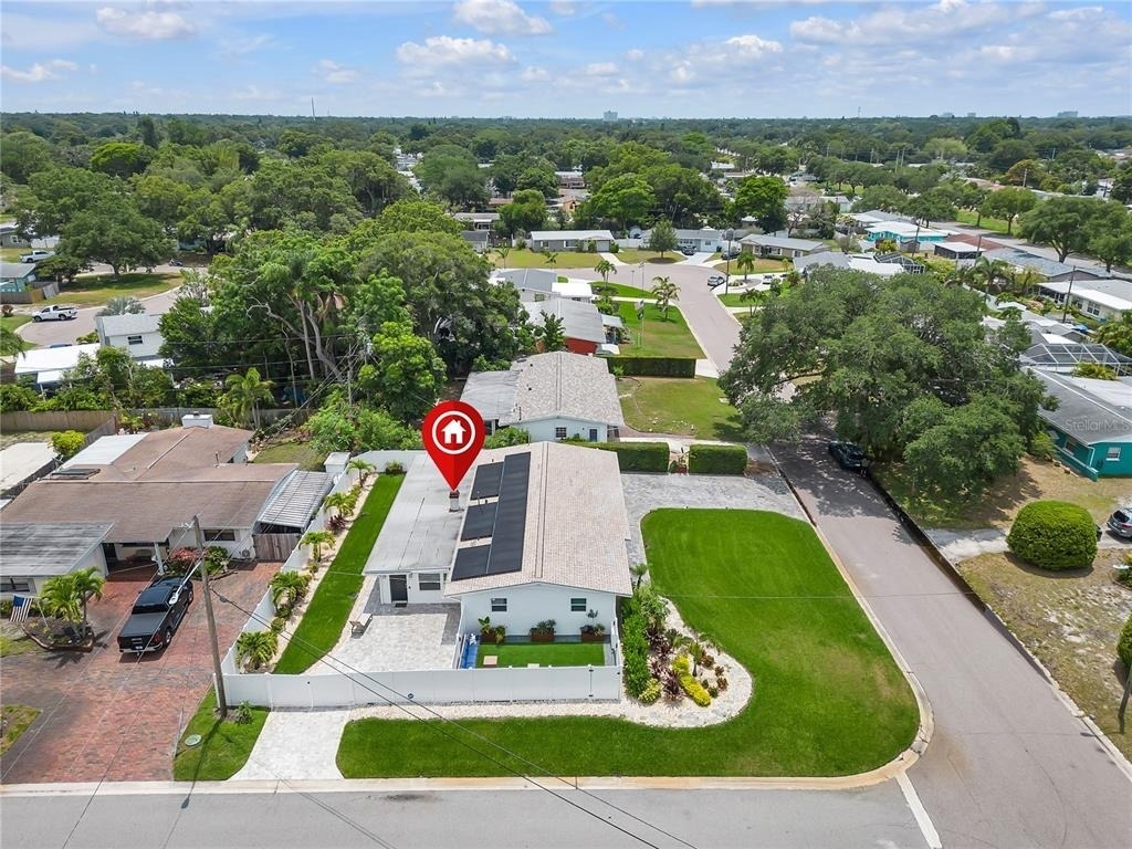 3295 57th Street N - Photo 2