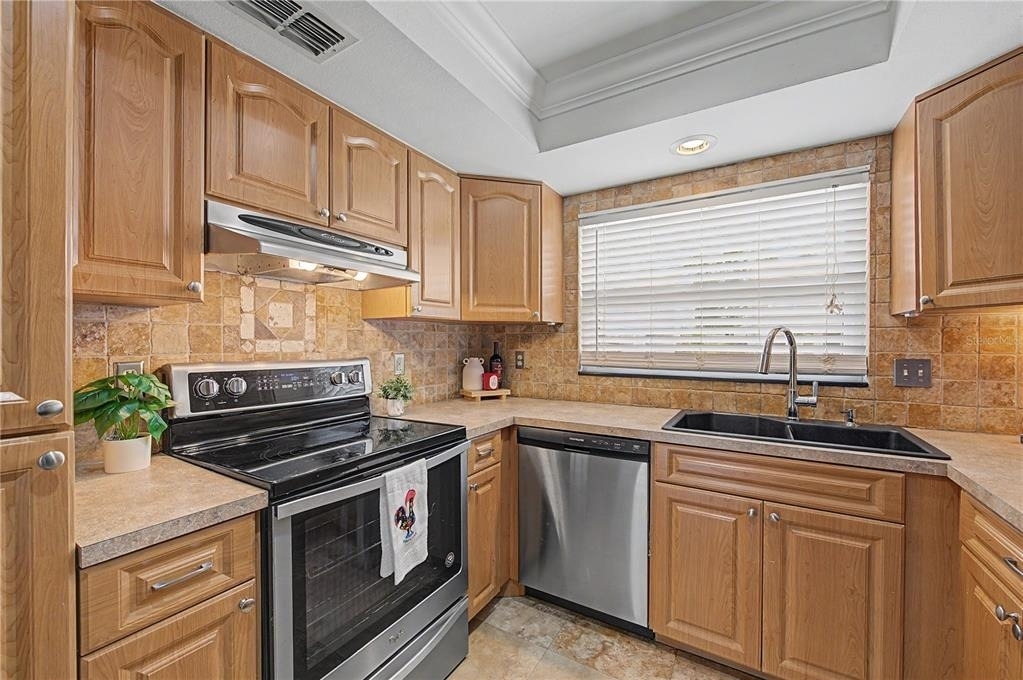 3010 S Pines Drive - Photo 8
