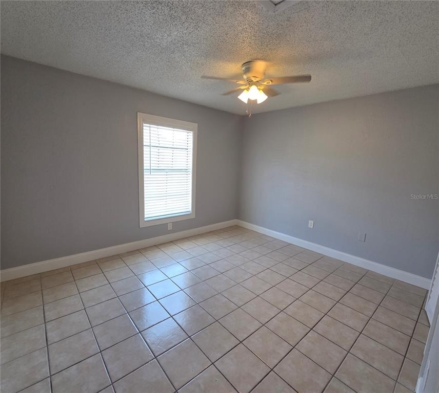 5720 N Lincoln Avenue - Photo 6