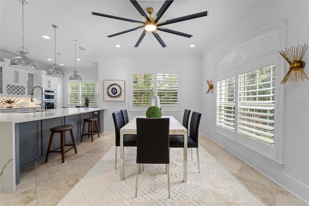 4802 W Beachway Drive - Photo 2