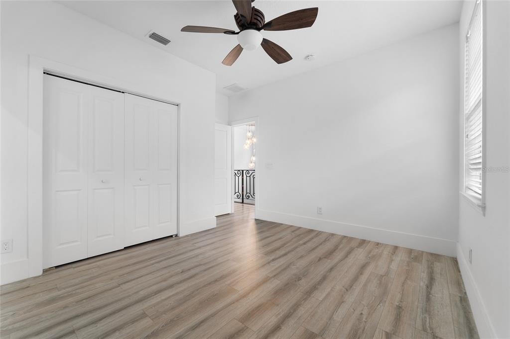 4802 W Beachway Drive - Photo 15