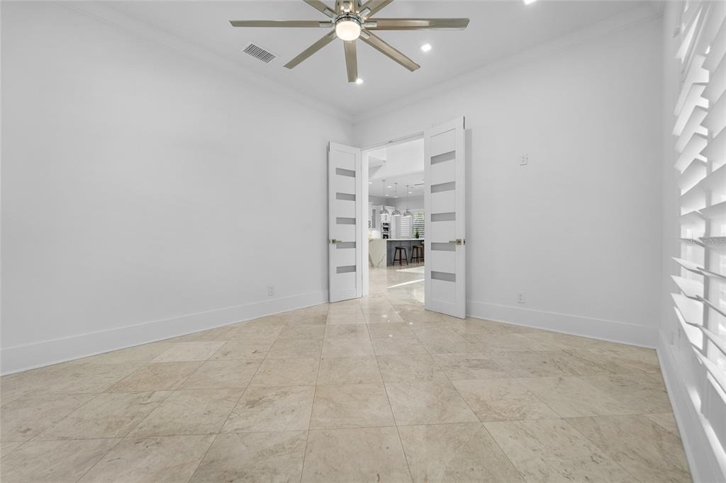 4802 W Beachway Drive - Photo 8