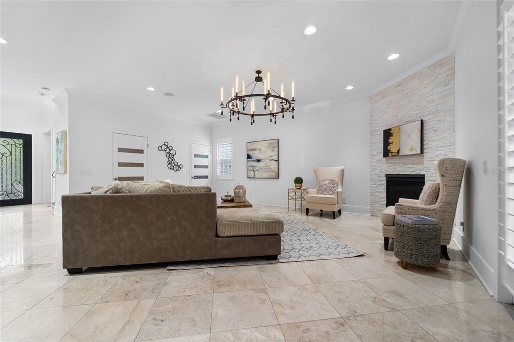 4802 W Beachway Drive - Photo 9