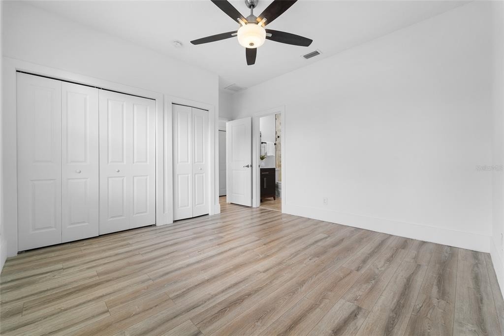 4802 W Beachway Drive - Photo 18