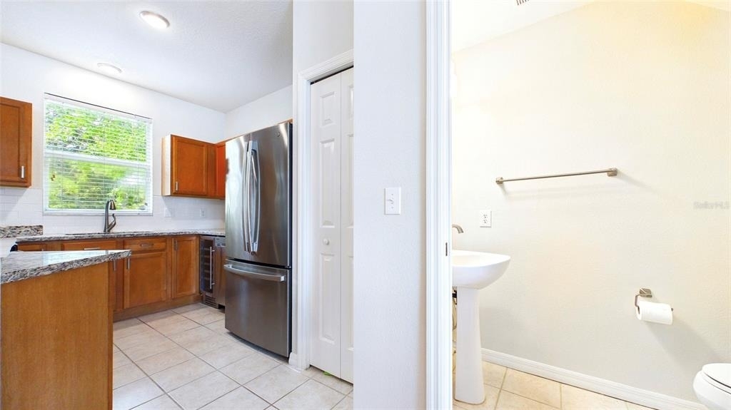 12426 Country White Circle - Photo 11