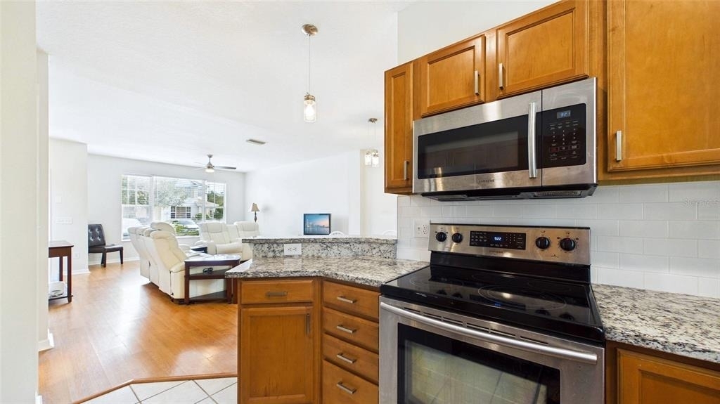 12426 Country White Circle - Photo 7