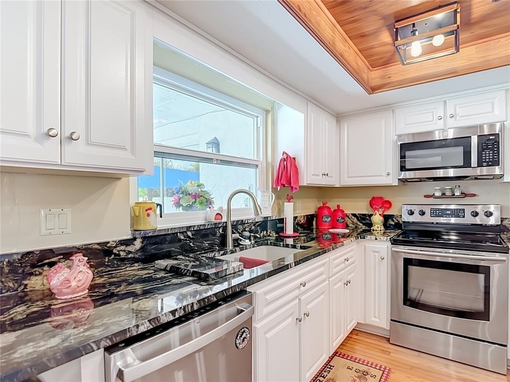 3008 Ripplewood Drive - Photo 16