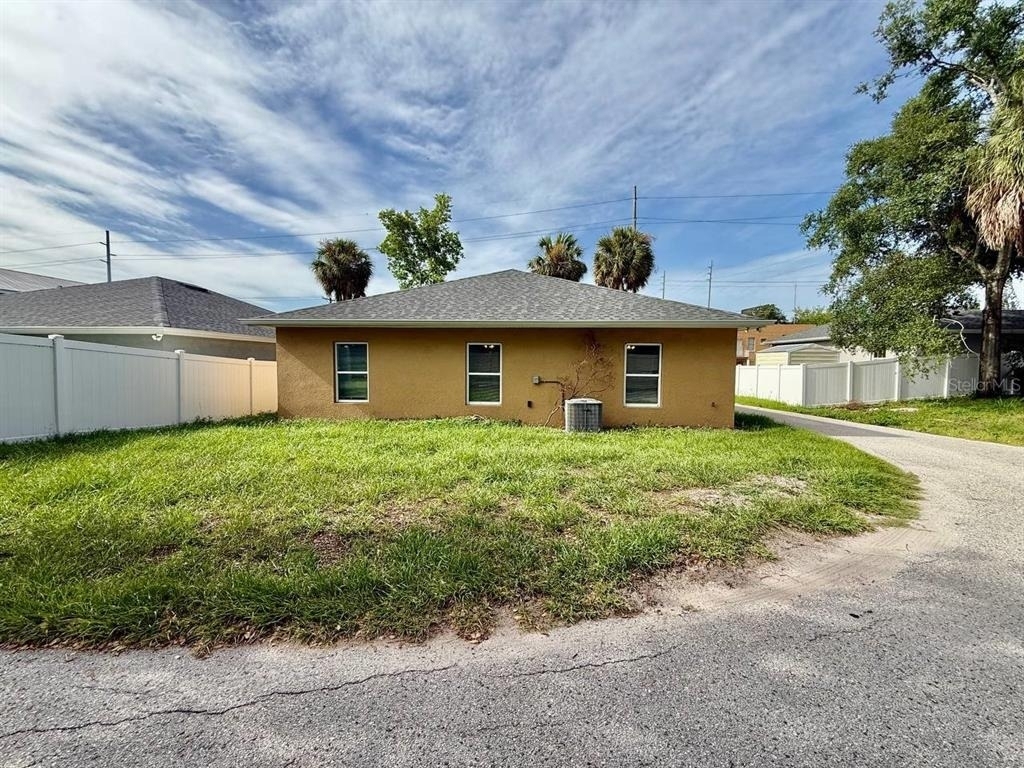 2904 E Columbus Drive - Photo 37