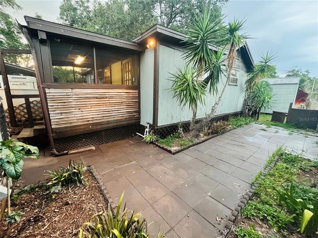 5325 Lime Avenue - Photo 8