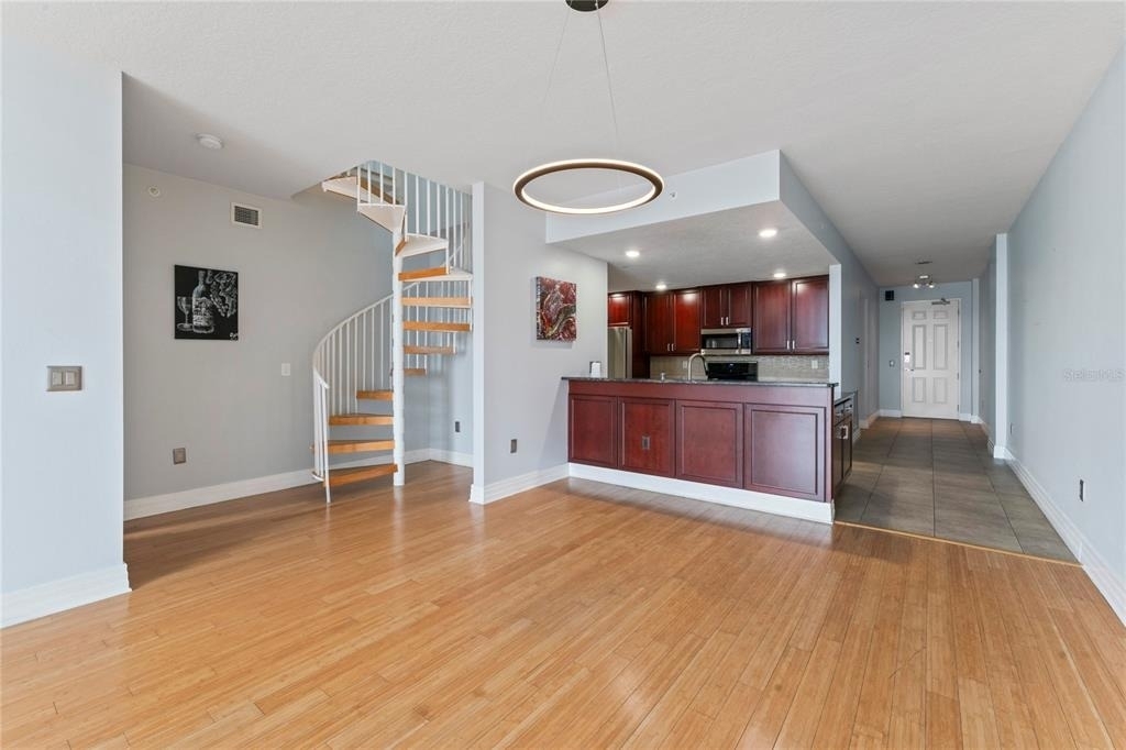 1108 N Franklin Street - Photo 18