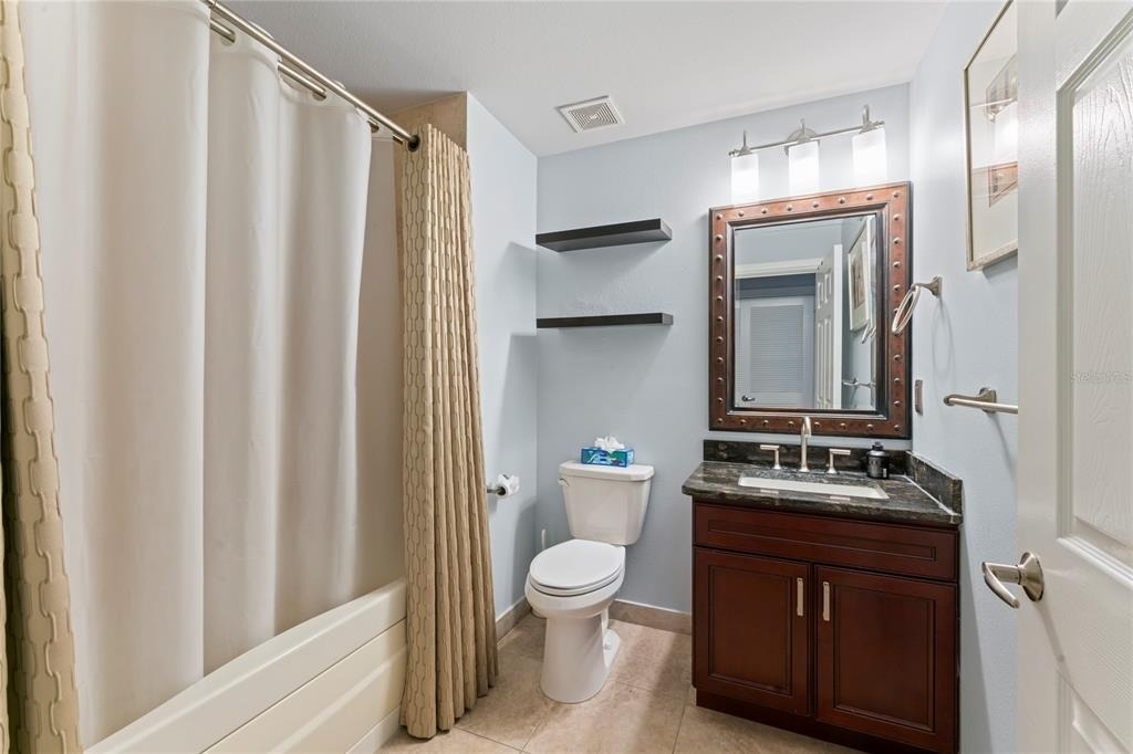 1108 N Franklin Street - Photo 9