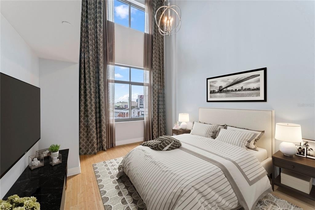 1108 N Franklin Street - Photo 3