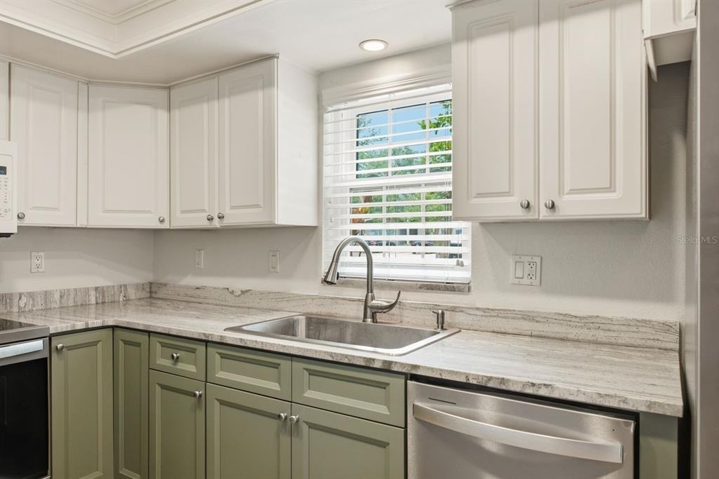 2453 Egret Boulevard - Photo 14