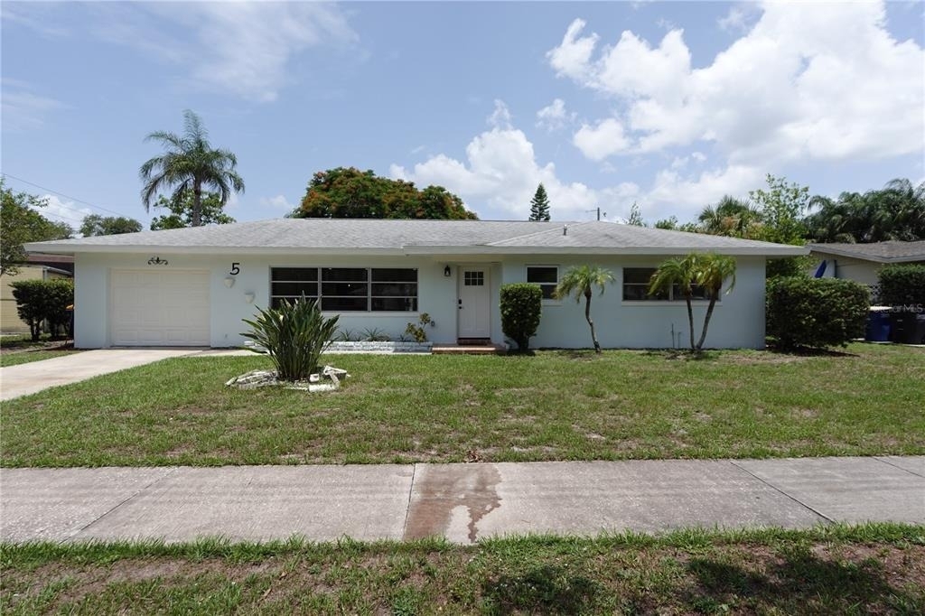 5 S Hercules Avenue - Photo 0