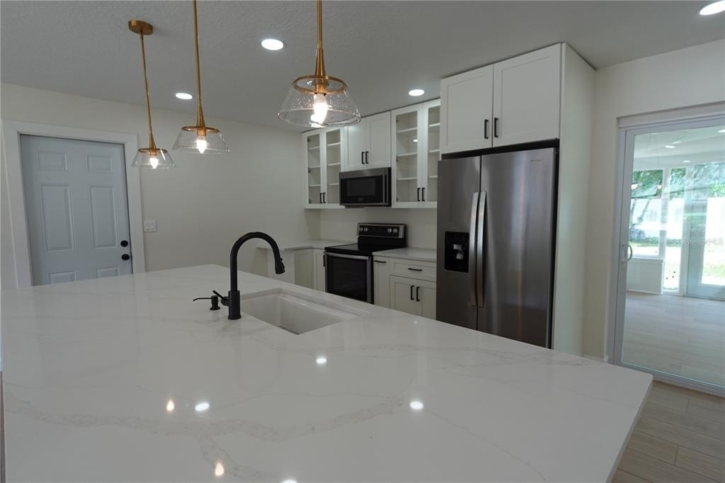 5 S Hercules Avenue - Photo 8