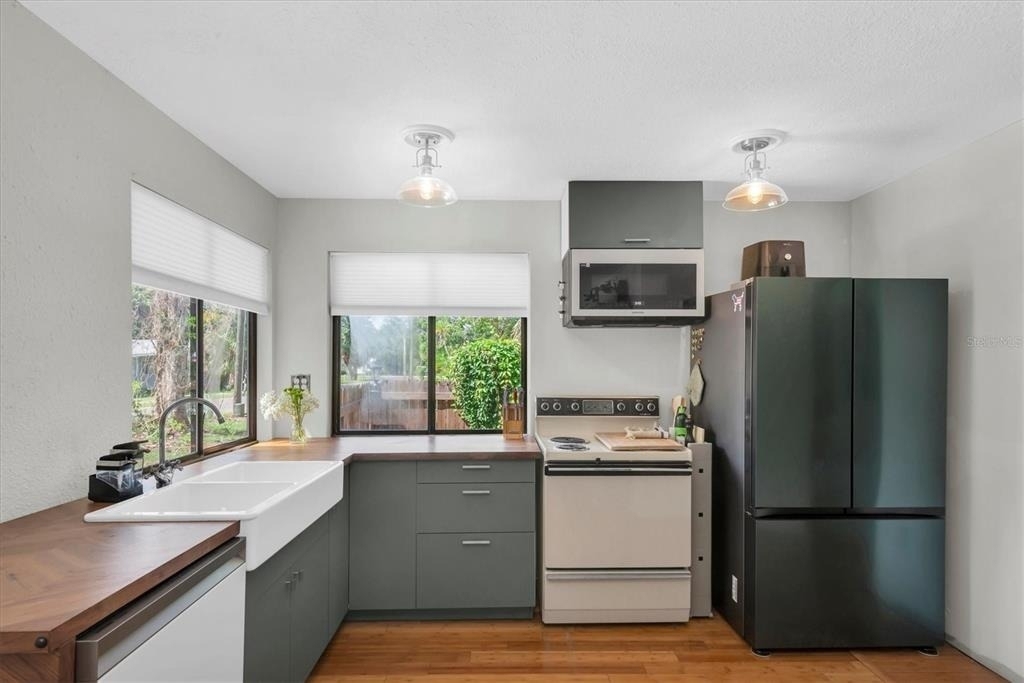 1840 51st Street S - Photo 29