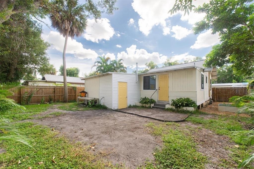 1840 51st Street S - Photo 6