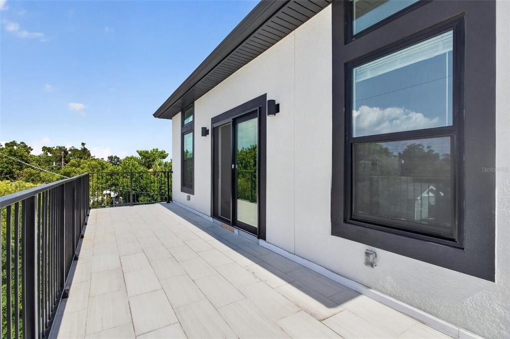 3022 W Douglas Street - Photo 13