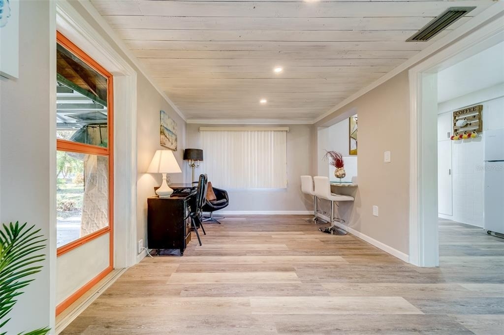 10802 Mohawk Road - Photo 13