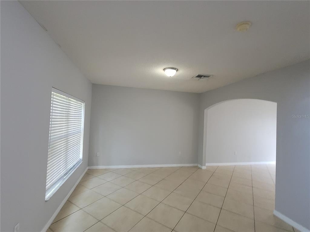 319 Alegriano Court - Photo 5