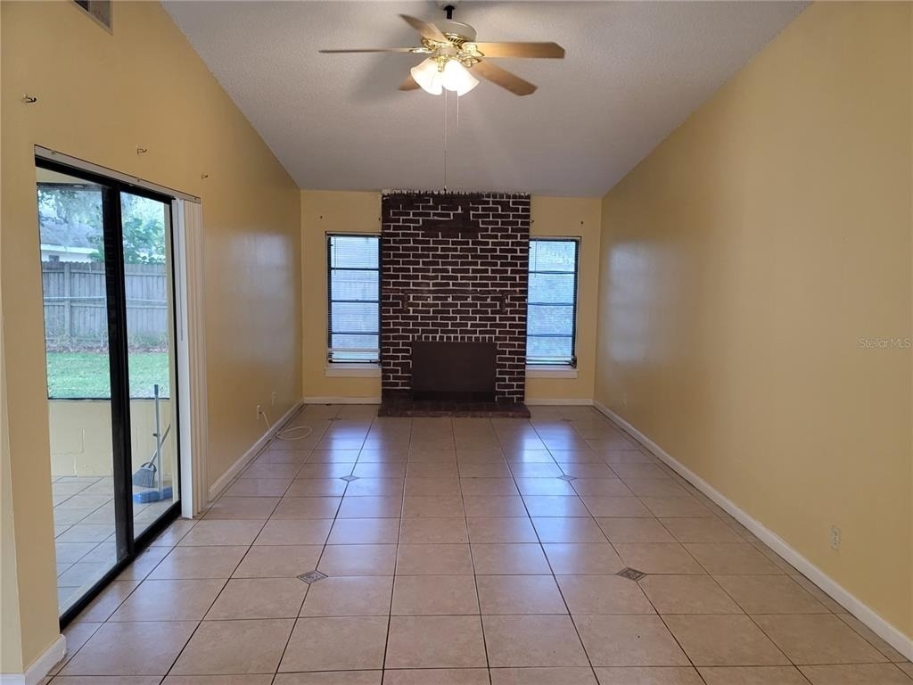 41 Chip Court - Photo 1