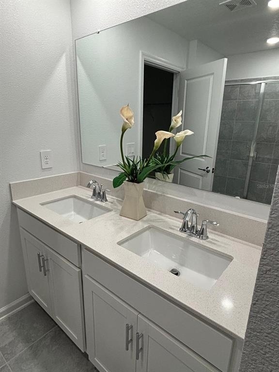 3101 Armstrong Avenue - Photo 2