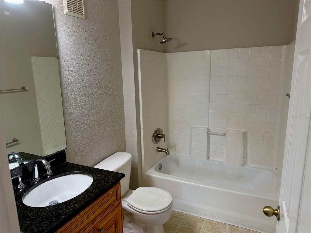 826 Grand Regency Point - Photo 13