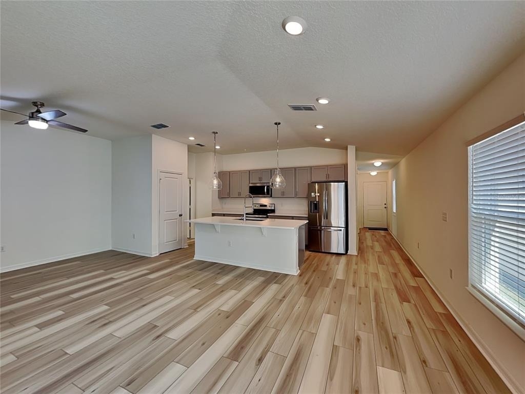1052 Papaya Circle - Photo 1