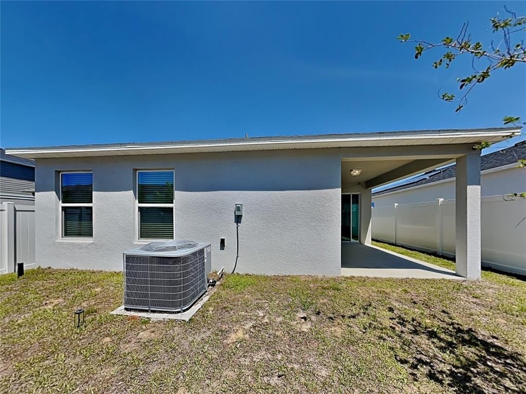 1052 Papaya Circle - Photo 18