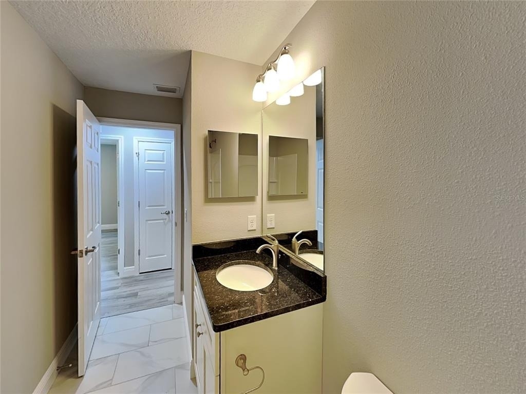 2082 W Swanson Drive - Photo 16