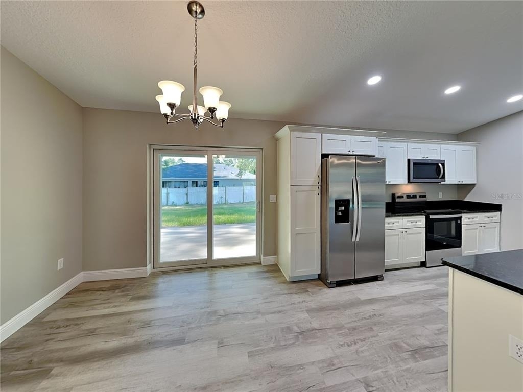 2082 W Swanson Drive - Photo 7