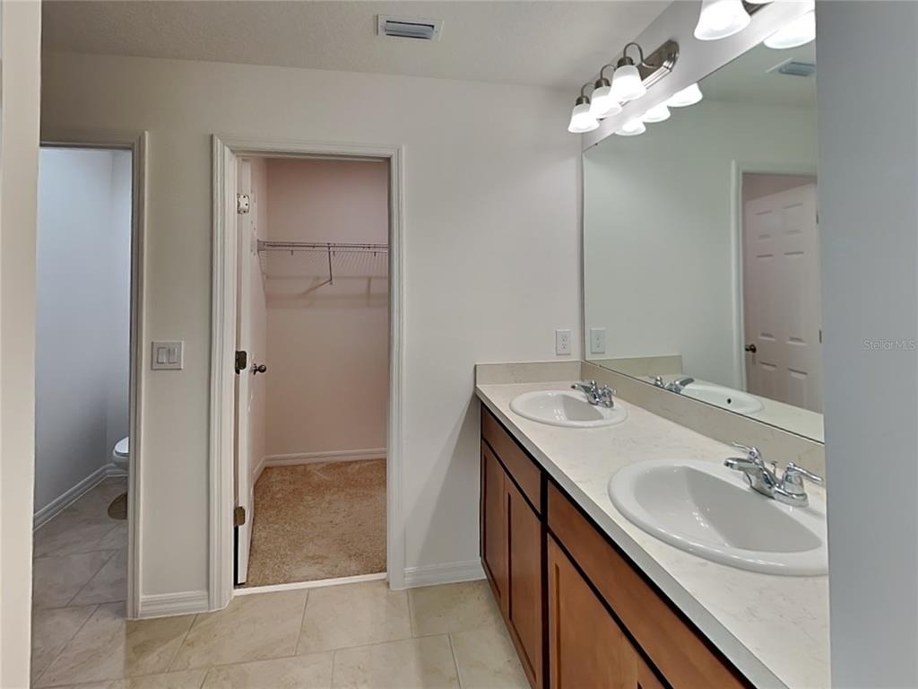 1615 Cloudy Court - Photo 7