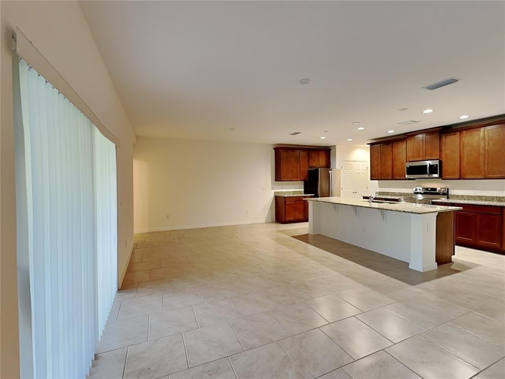1615 Cloudy Court - Photo 2